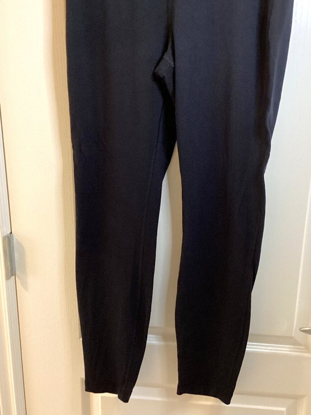 Lululemon Womans High-Rise Black Align Leggings Supportive Waistband Yoga Pants - Picture 3 of 8